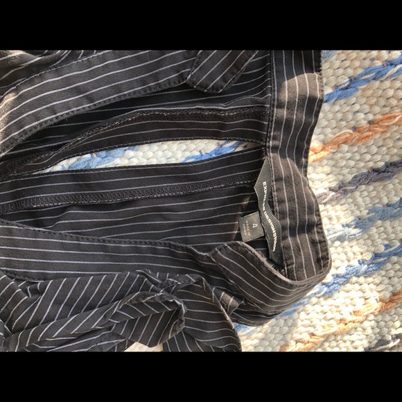 Ruffled collar dress, w pockets and keyhole back - Picture 4 of 4